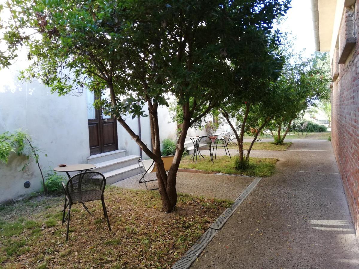 Casa Del Geco Bed & Breakfast Paestum Exterior photo