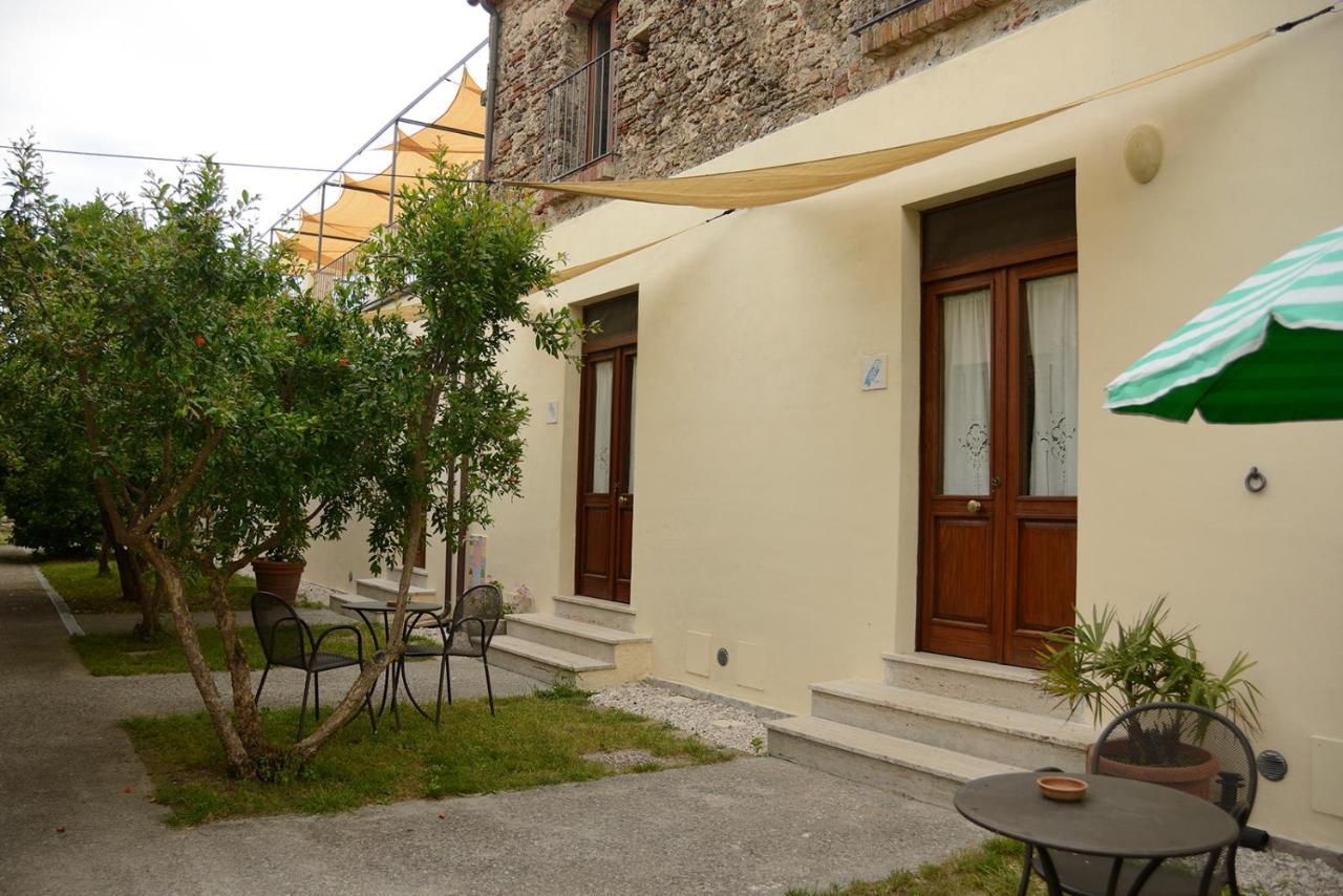 Casa Del Geco Bed & Breakfast Paestum Exterior photo