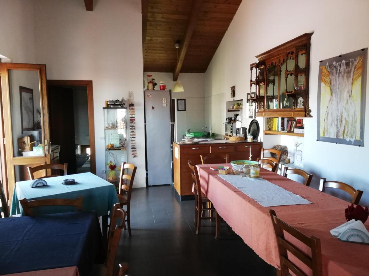 Casa Del Geco Bed & Breakfast Paestum Exterior photo